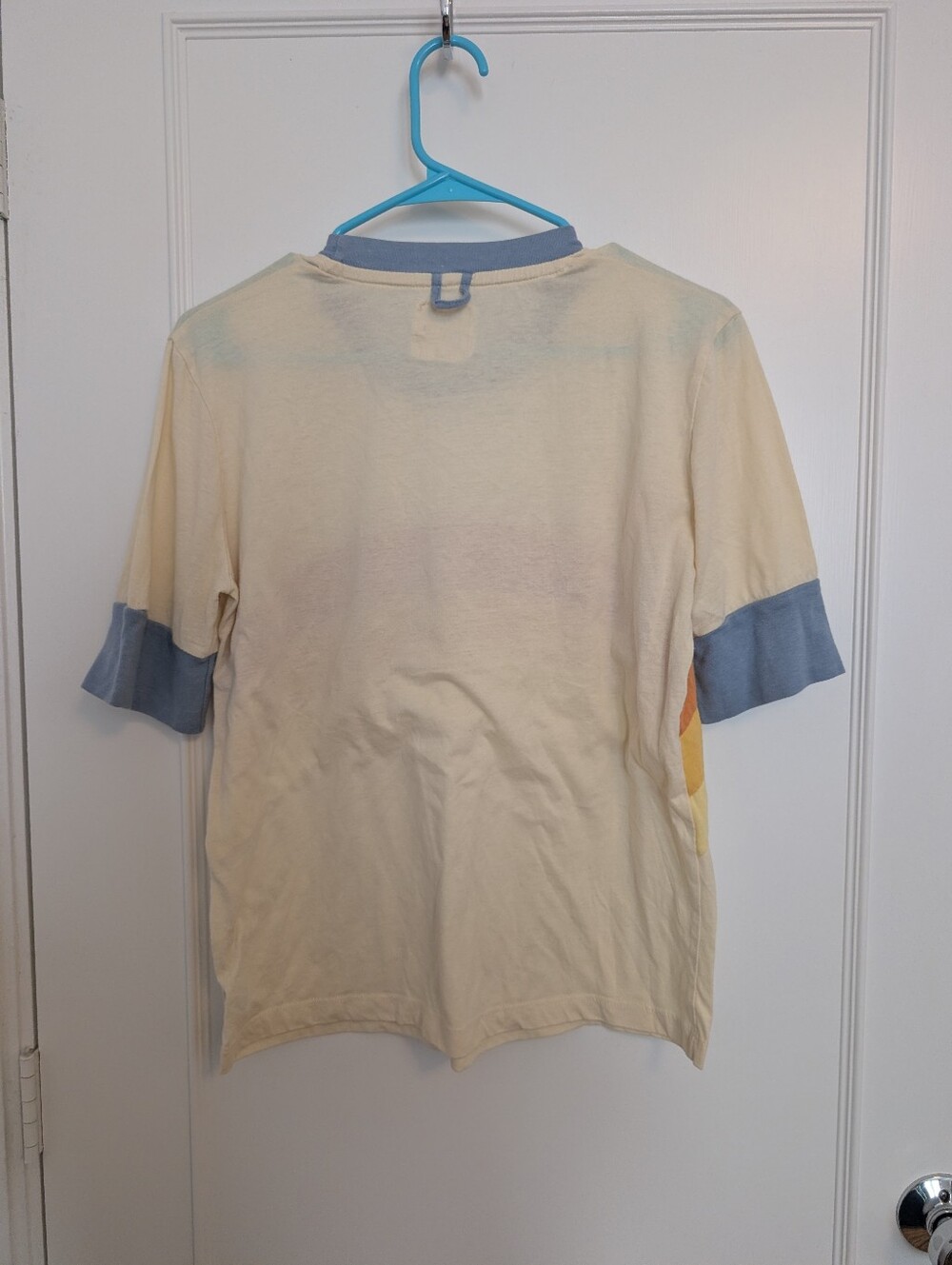 Camp Collection Retro Rainbow Ringer Tee in Blue, Rust & Yellow Size medium - Picture 3 of 3